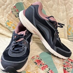 Women’s Rykä Sky Walk Fit shoe, Size 7